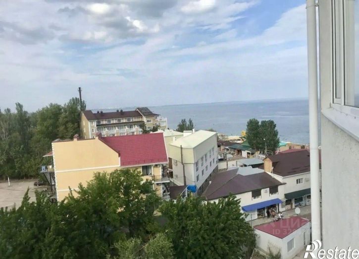 3-комн квартира Черноморская наб, 1,  д. 1