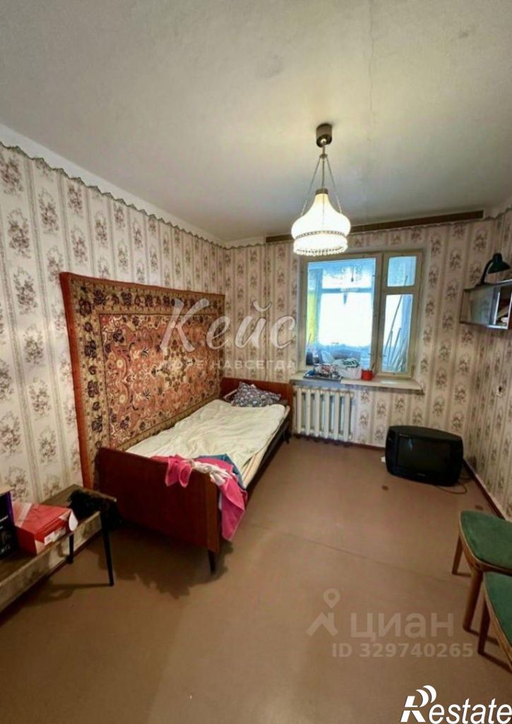 3-комн квартира улица Челнокова, 74,  д. 74