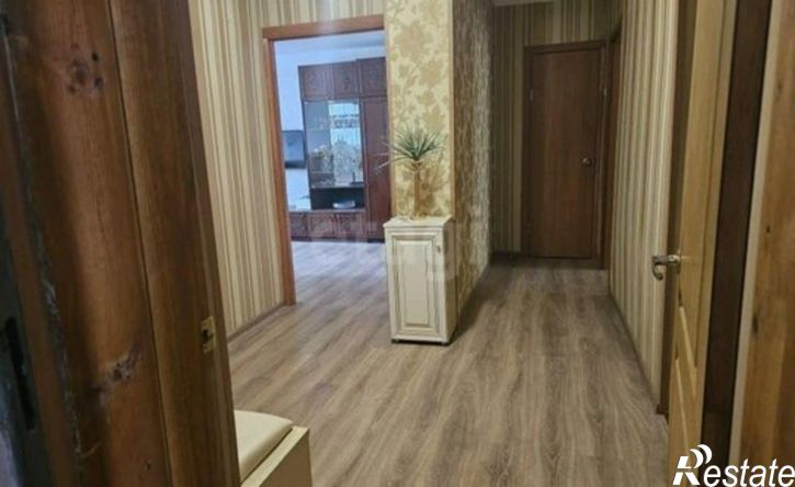 3-комн квартира улица Челнокова, 74,  д. 74