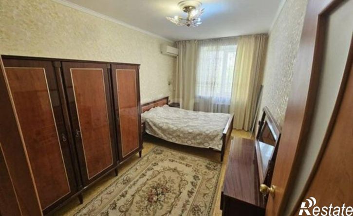 3-комн квартира улица Челнокова, 74,  д. 74