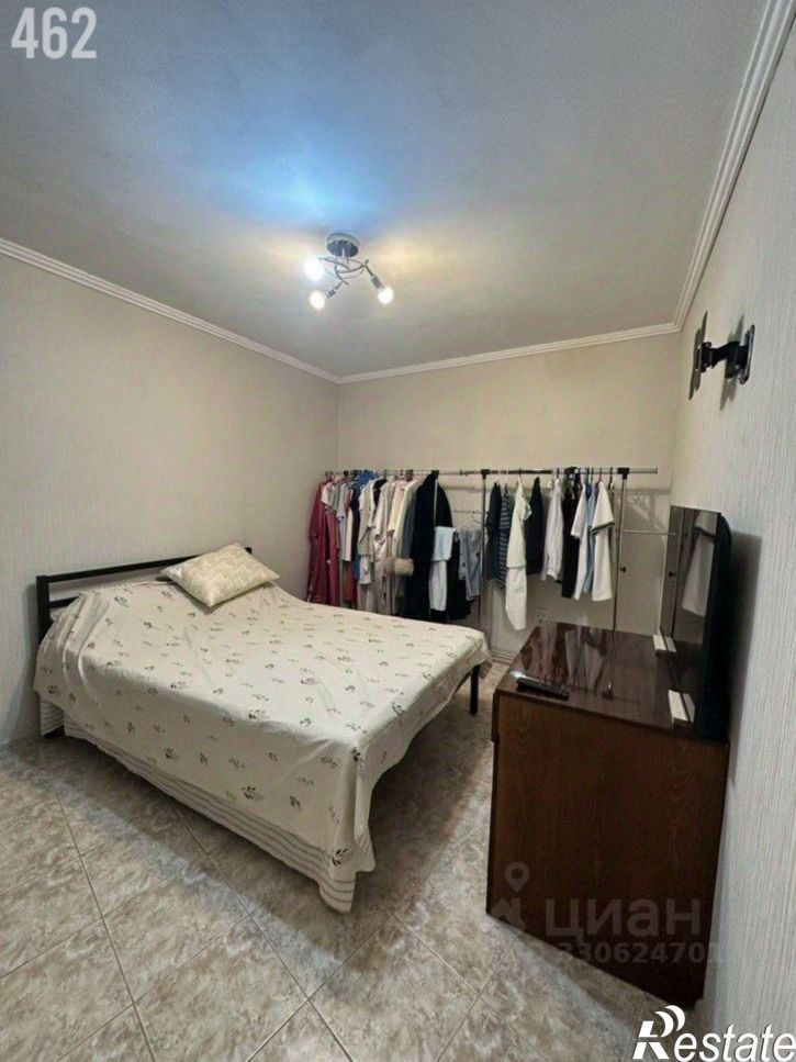 2-комн квартира ул 8 Марта, 12,  д. 12
