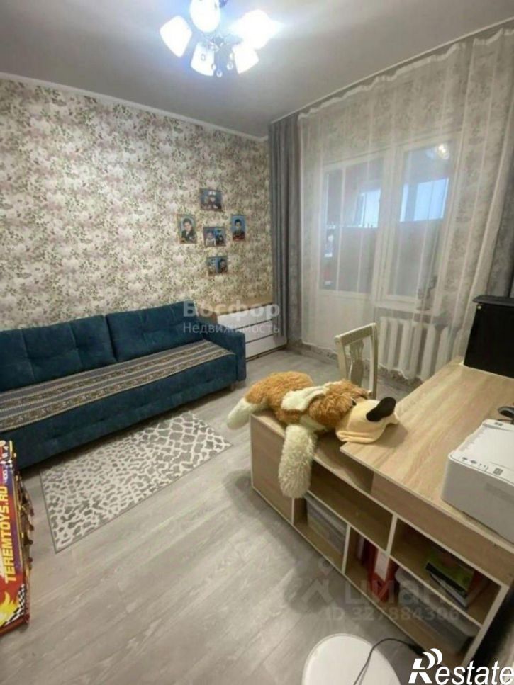 4-комн квартира ул Челнокова, 102,  д. 102