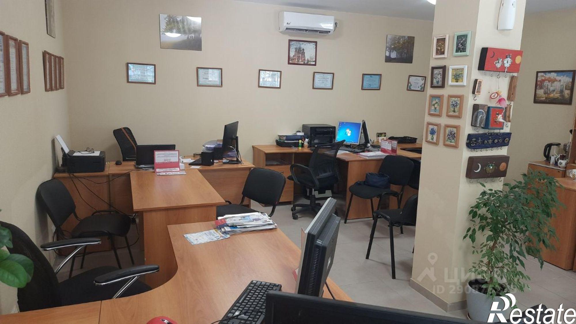 Сдать офис, помещение под офис за 9 000 рублей на ул Десантников, 16