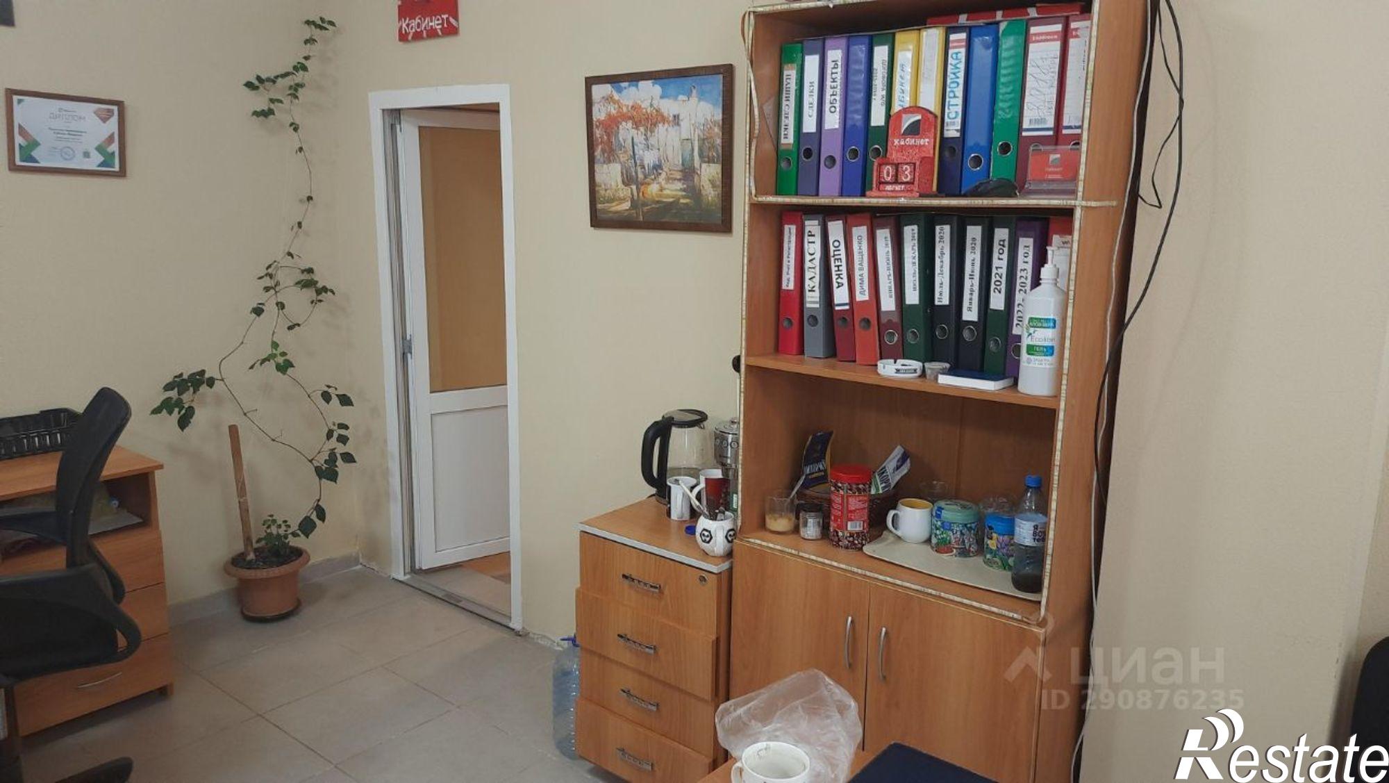 Сдать офис, помещение под офис за 9 000 рублей на ул Десантников, 16