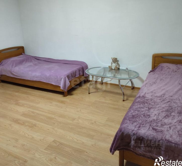 3-комн квартира ул В.Коробкова, 14,  д. 14