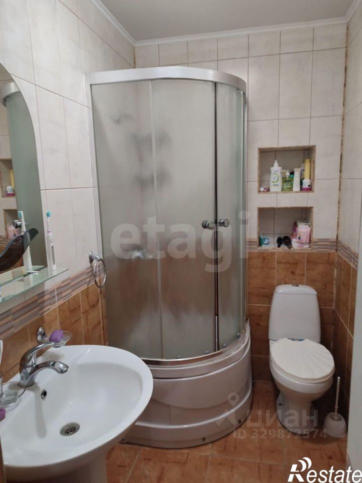 3-комн квартира ул В.Коробкова, 14,  д. 14