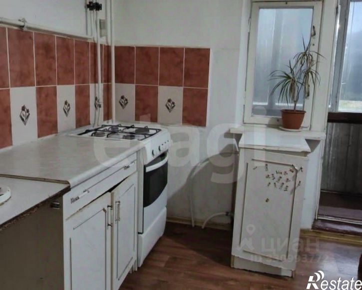 2-комн квартира улица Гарнаева, 63Г,  д. 63Г