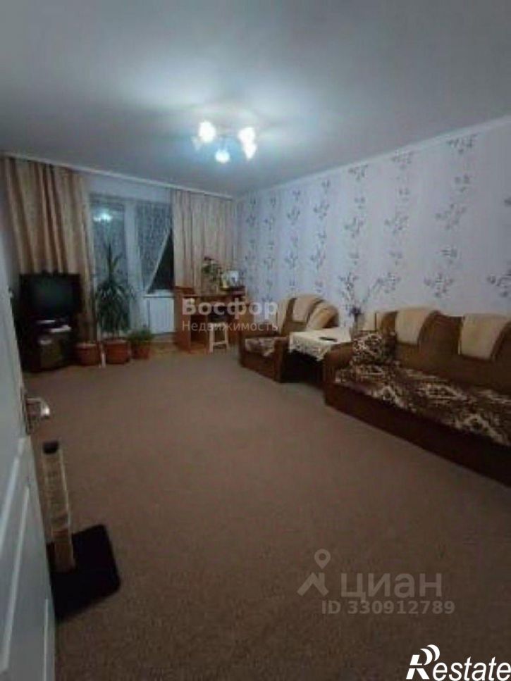 3-комн квартира ул Авиационная, 1,  д. 1