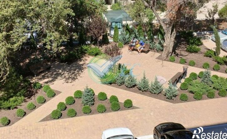 3-комн квартира ул Гарнаева, 63К,  д. 63К