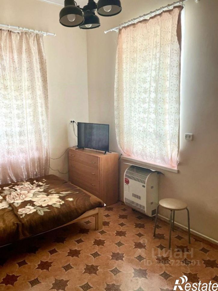 1-комн квартира улица Десантников, 7Б,  д. 7Б