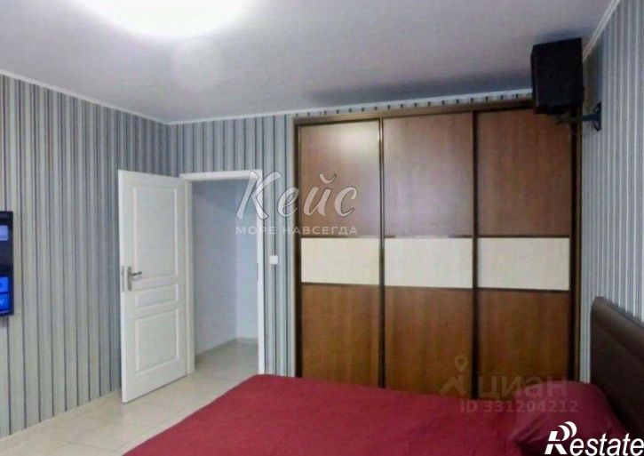 2-комн квартира ул Десантников, 7Б,  д. 7Б