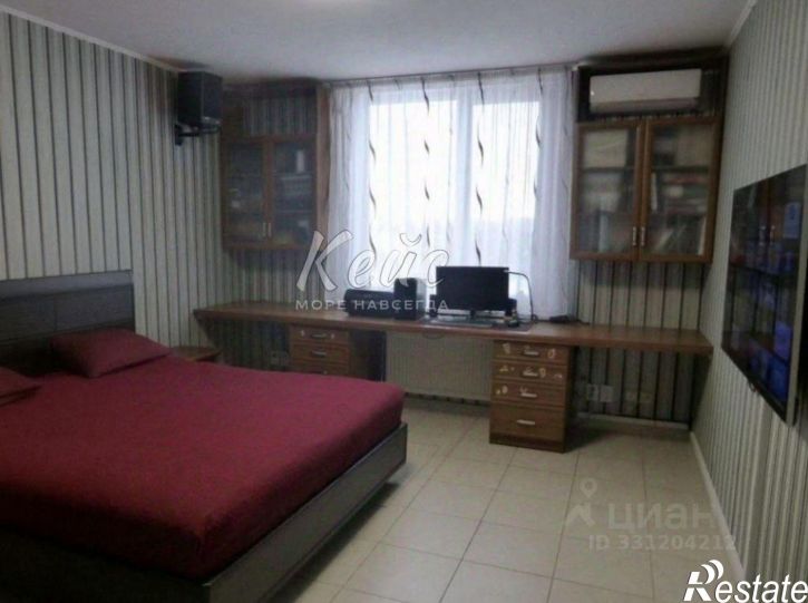 2-комн квартира ул Десантников, 7Б,  д. 7Б