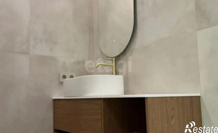 2-комн квартира улица Грина, 43