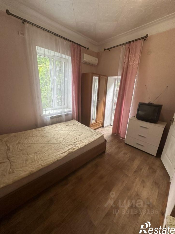 1-комн квартира улица Баранова, 11,  д. 11