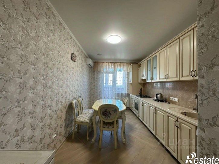 2-комн квартира Симферопольское шоссе, 11 к1,  д. 11 к1