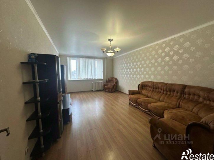 3-комн квартира улица Володарского, 15А,  д. 15А