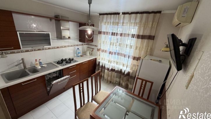 2-комн квартира бульвар Старшинова, 8А,  д. 8А