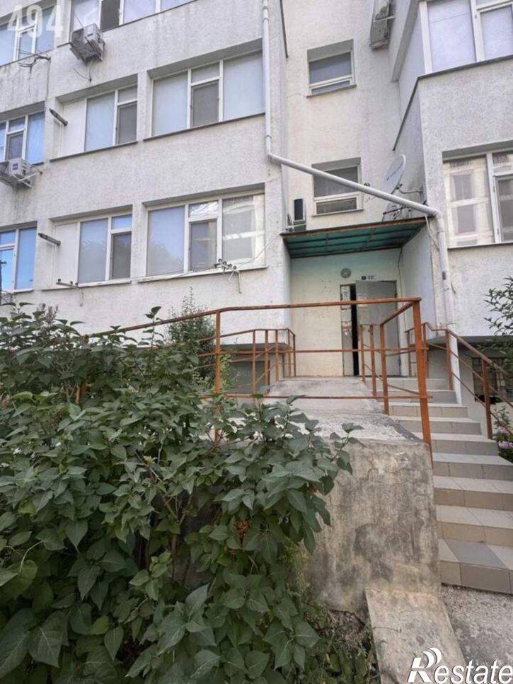1-комн квартира улица Гарнаева, 63,  д. 63