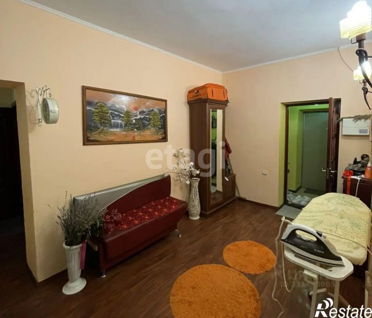 4-комн квартира Симферопольское шоссе, 61,  д. 61