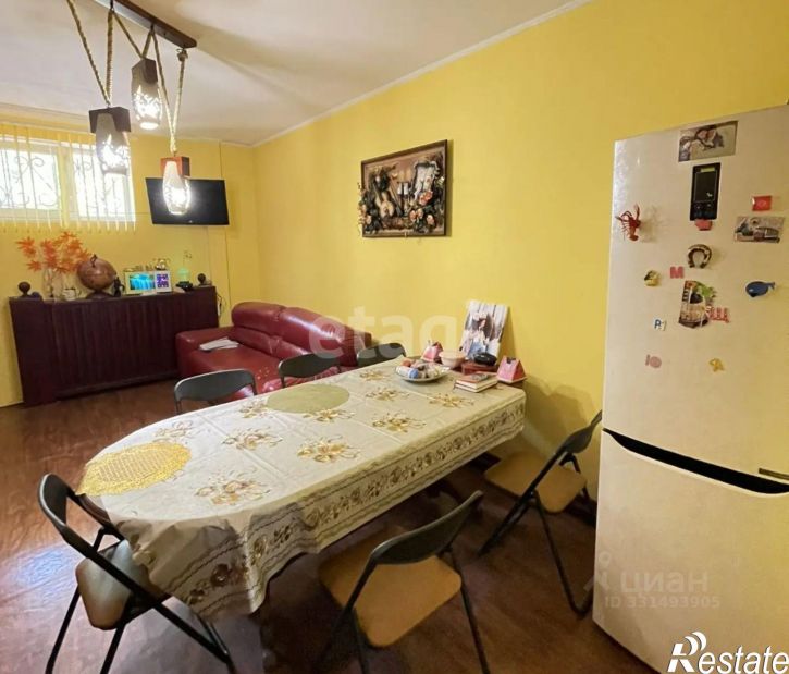 4-комн квартира Симферопольское шоссе, 61,  д. 61