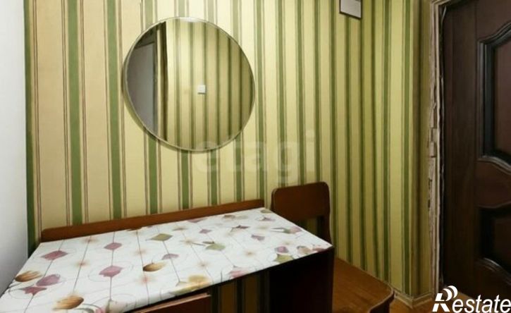 3-комн квартира улица Гарнаева, 68,  д. 68