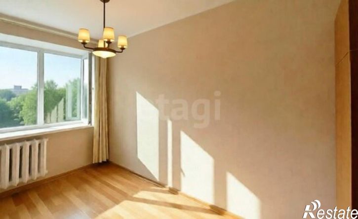 3-комн квартира улица Гарнаева, 68,  д. 68