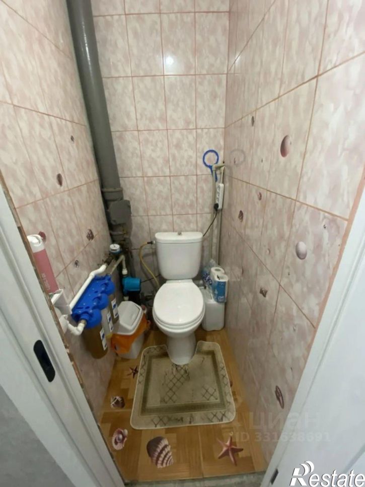 4-комн квартира улица Челнокова, 102,  д. 102