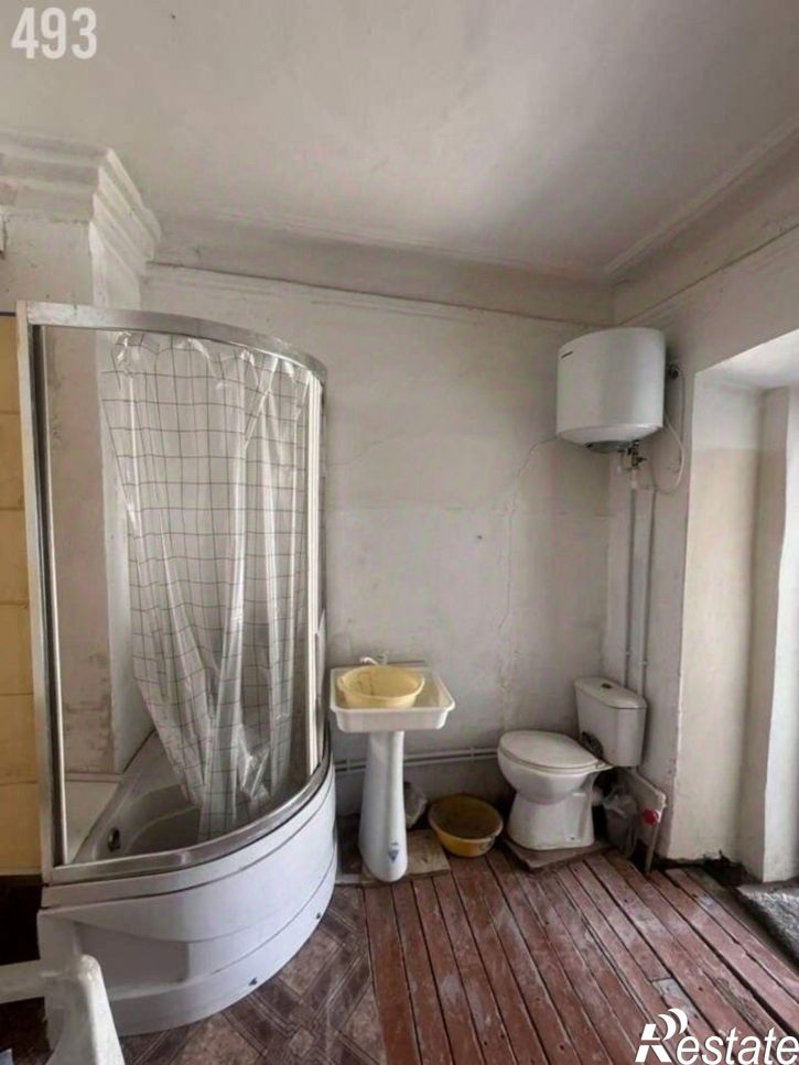 2-комн квартира Корабельный пер, 15,  д. 15