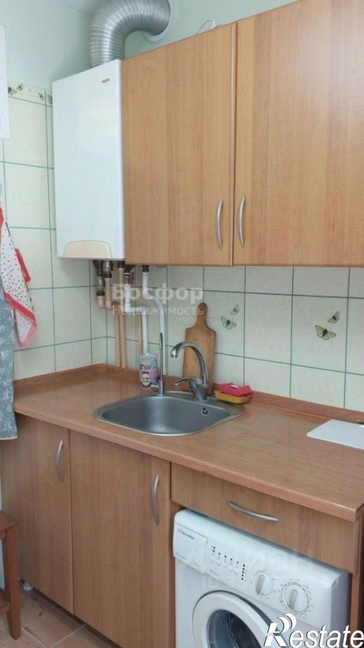 3-комн квартира ул Караимская, 4,  д. 4