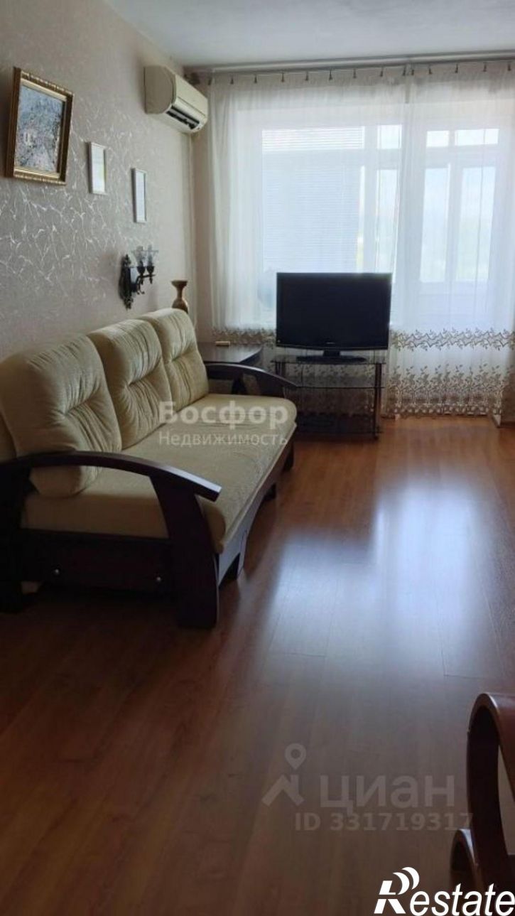 3-комн квартира ул Караимская, 4,  д. 4