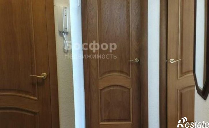 3-комн квартира ул Караимская, 4,  д. 4