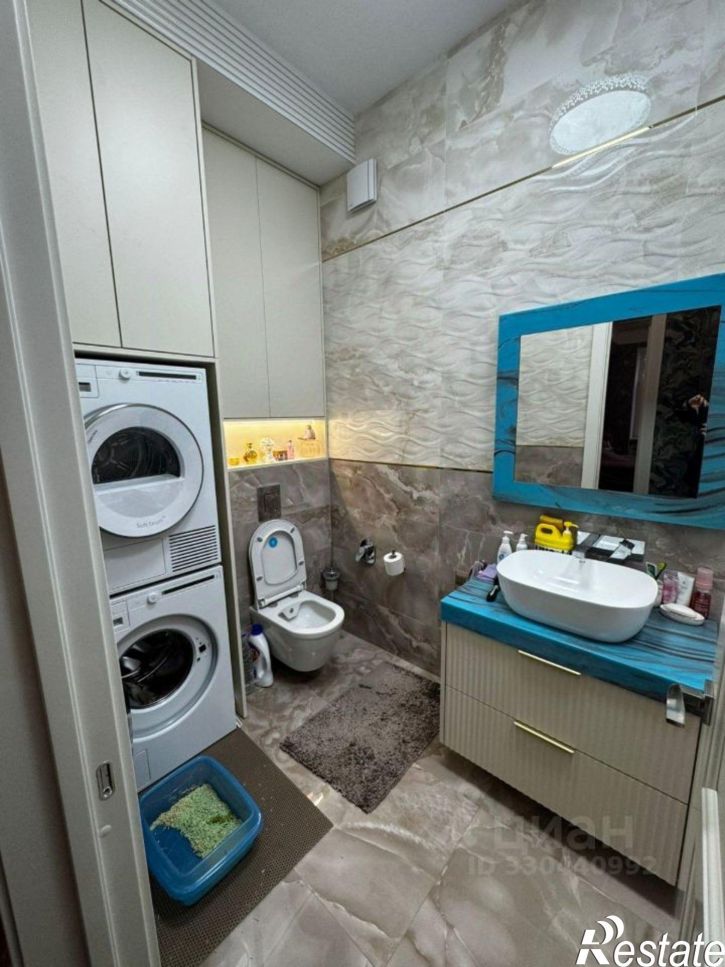 3-комн квартира ул Назукина, 1,  д. 1