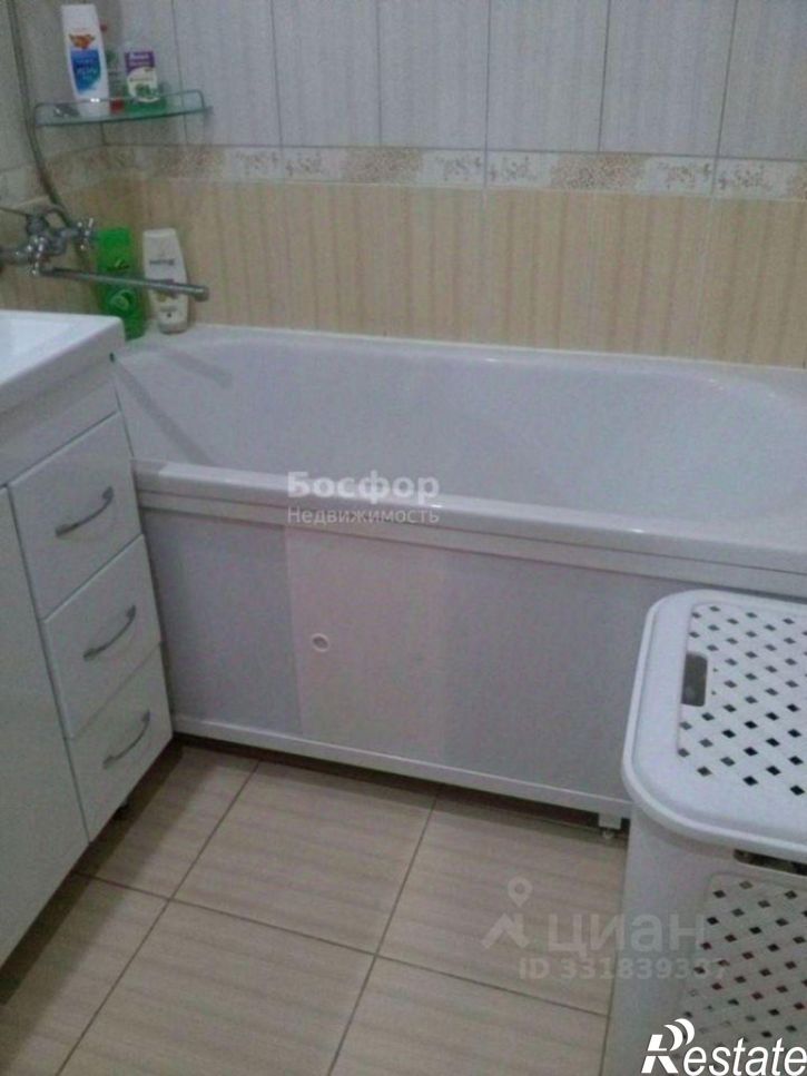 2-комн квартира ул Гарнаева, 63И,  д. 63И