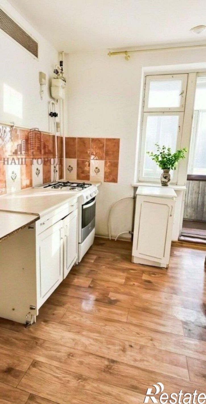 2-комн квартира ул Гарнаева, 63Г,  д. 63Г