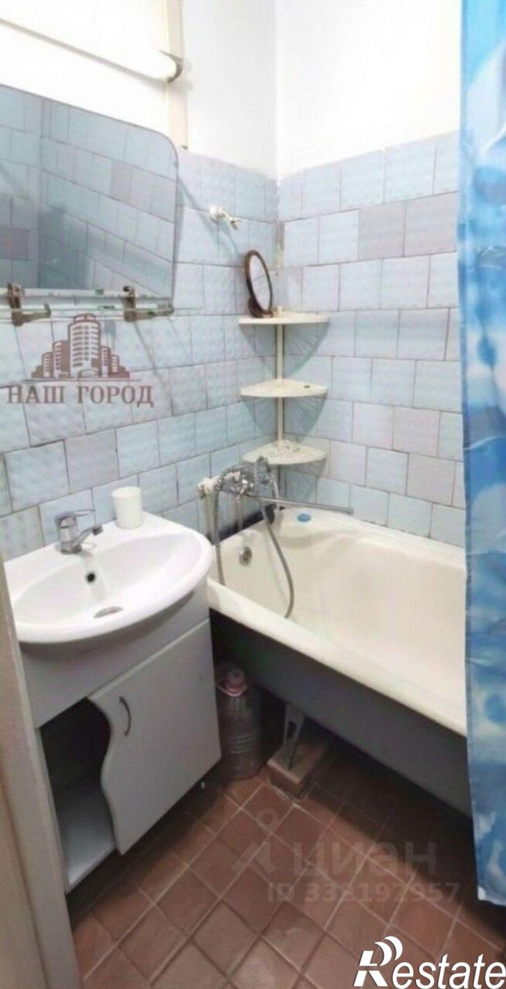 2-комн квартира ул Гарнаева, 63Г,  д. 63Г
