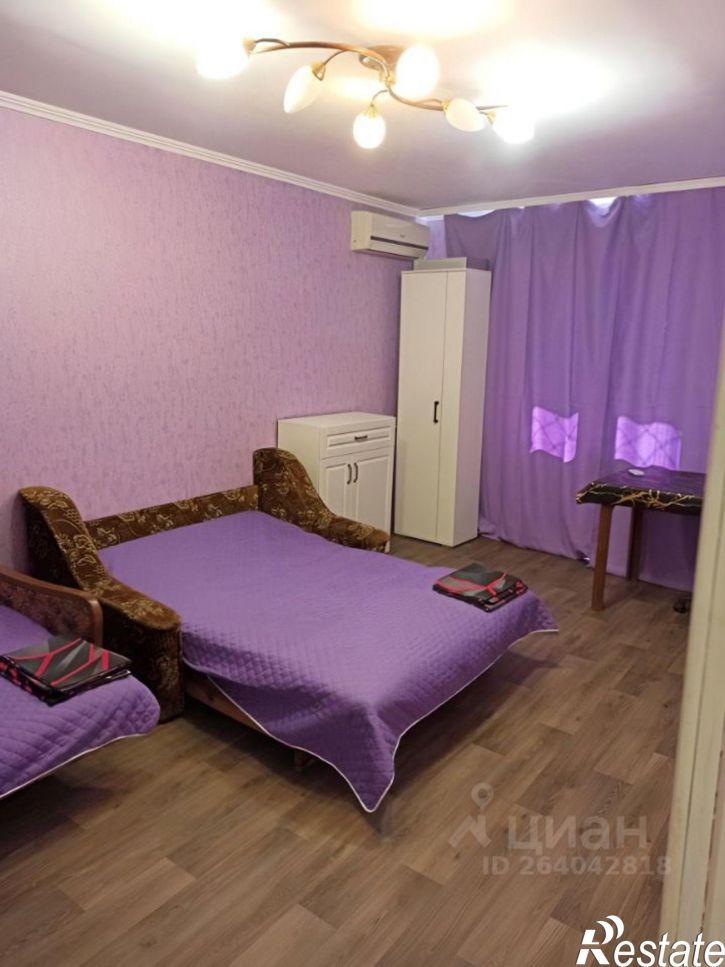 2-комн квартира б-р Старшинова, 3,  д. 3