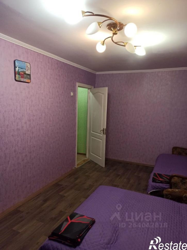 2-комн квартира б-р Старшинова, 3,  д. 3