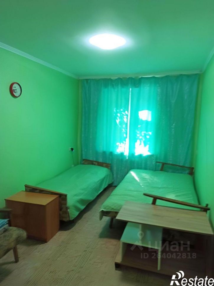 2-комн квартира б-р Старшинова, 3,  д. 3