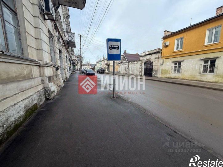 3-комн квартира Феодосия, улица Десантников, 6