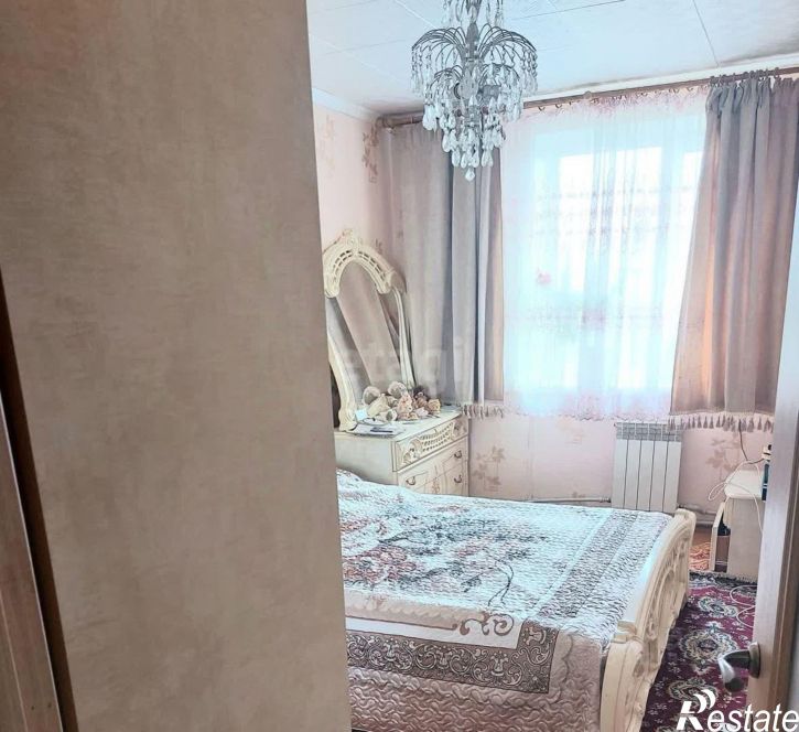 3-комн квартира ул Челнокова, 98,  д. 98
