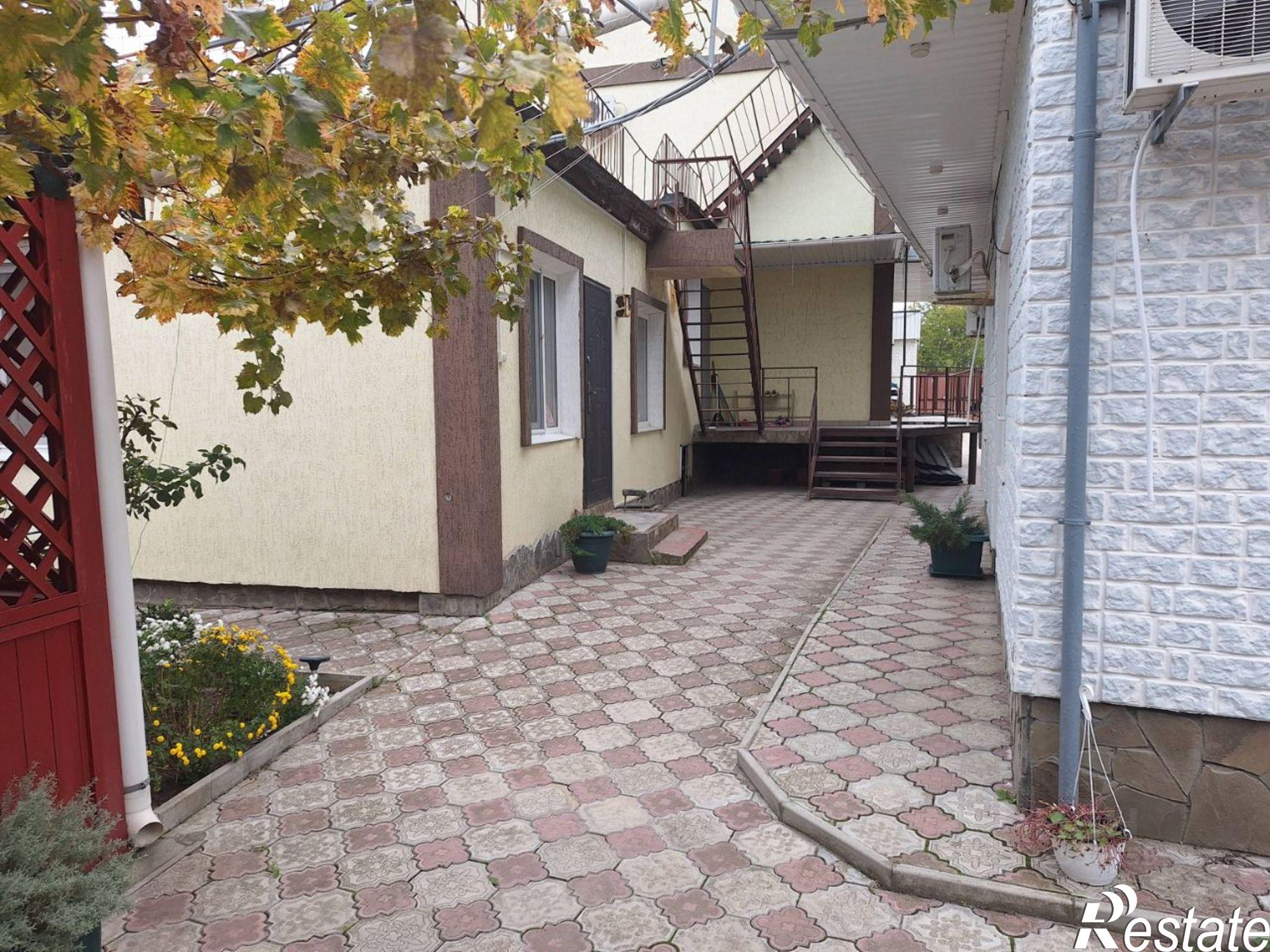 Купить дачу, дом, коттедж за 40 000 000 рублей на ул Дружбы, 23