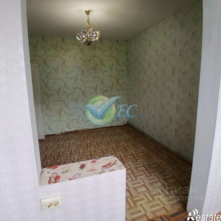 4-комн квартира ул Дружбы, 42В,  д. 42В