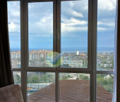 2-комн, 70кв м, этаж 2/9 ул. Грина, 43