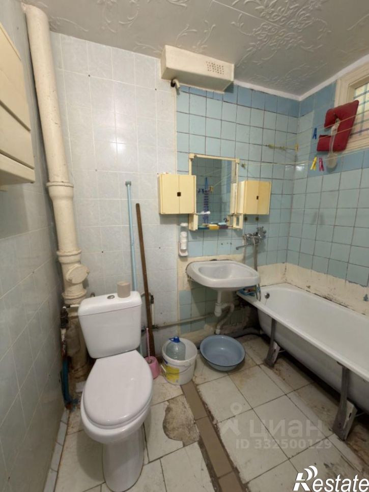 2-комн квартира Симферопольское шоссе, 1,  д. 1