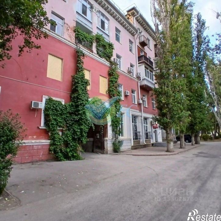3-комн квартира ул Назукина, 1,  д. 1