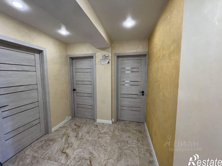 3-комн квартира ул Одесская, 2,  д. 2