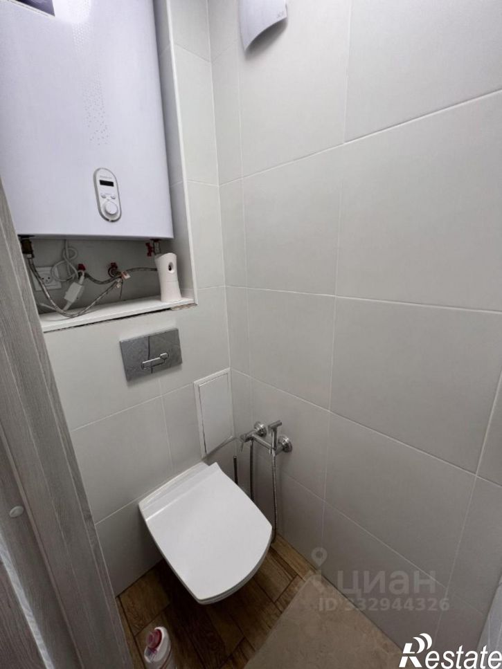 3-комн квартира ул Одесская, 2,  д. 2