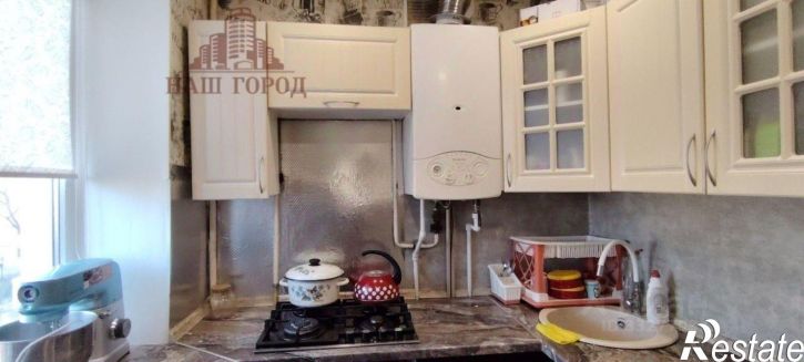 3-комн квартира Керченское шоссе, 20,  д. 20