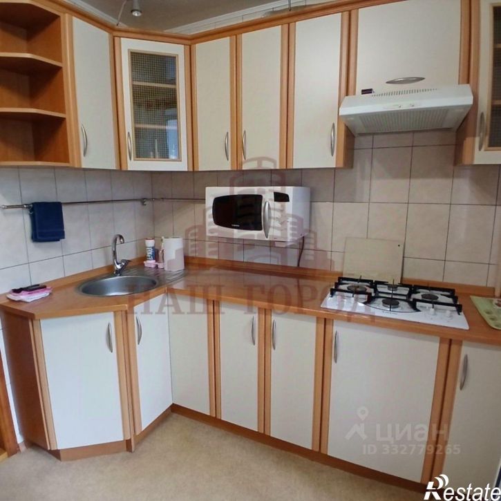 3-комн квартира Феодосия г, Колхозный пер, 7