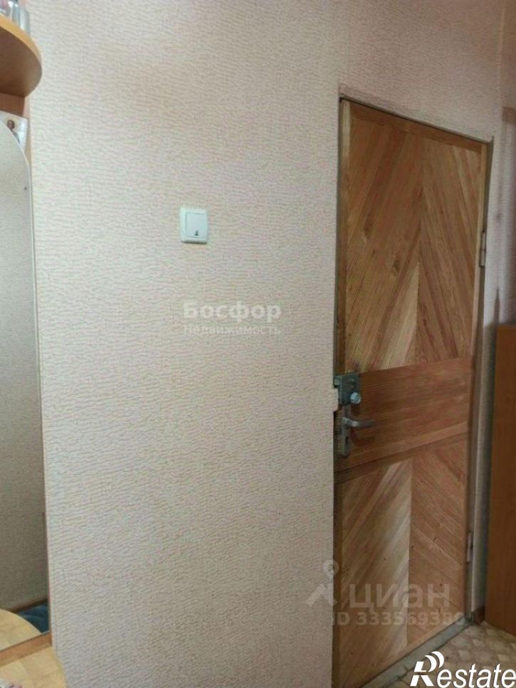 2-комн квартира улица Челнокова, 108,  д. 108